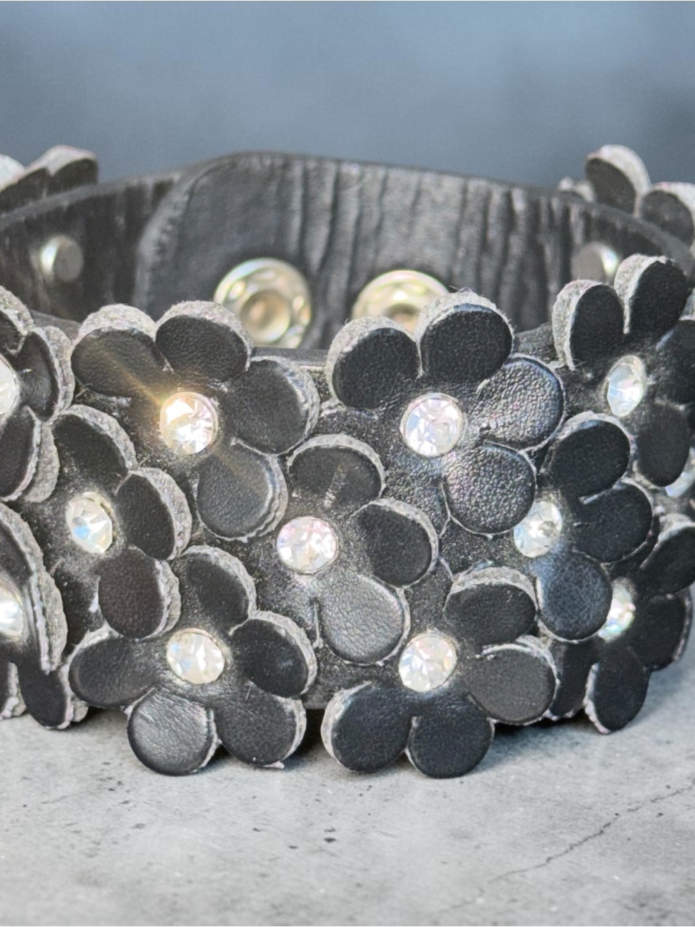 Cute Black Leather Flower Bracelet with Crystals